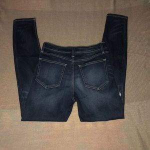 Buckle Daytrip Lynx skinny jeans, high rise, dark wash, size 30R, like new
